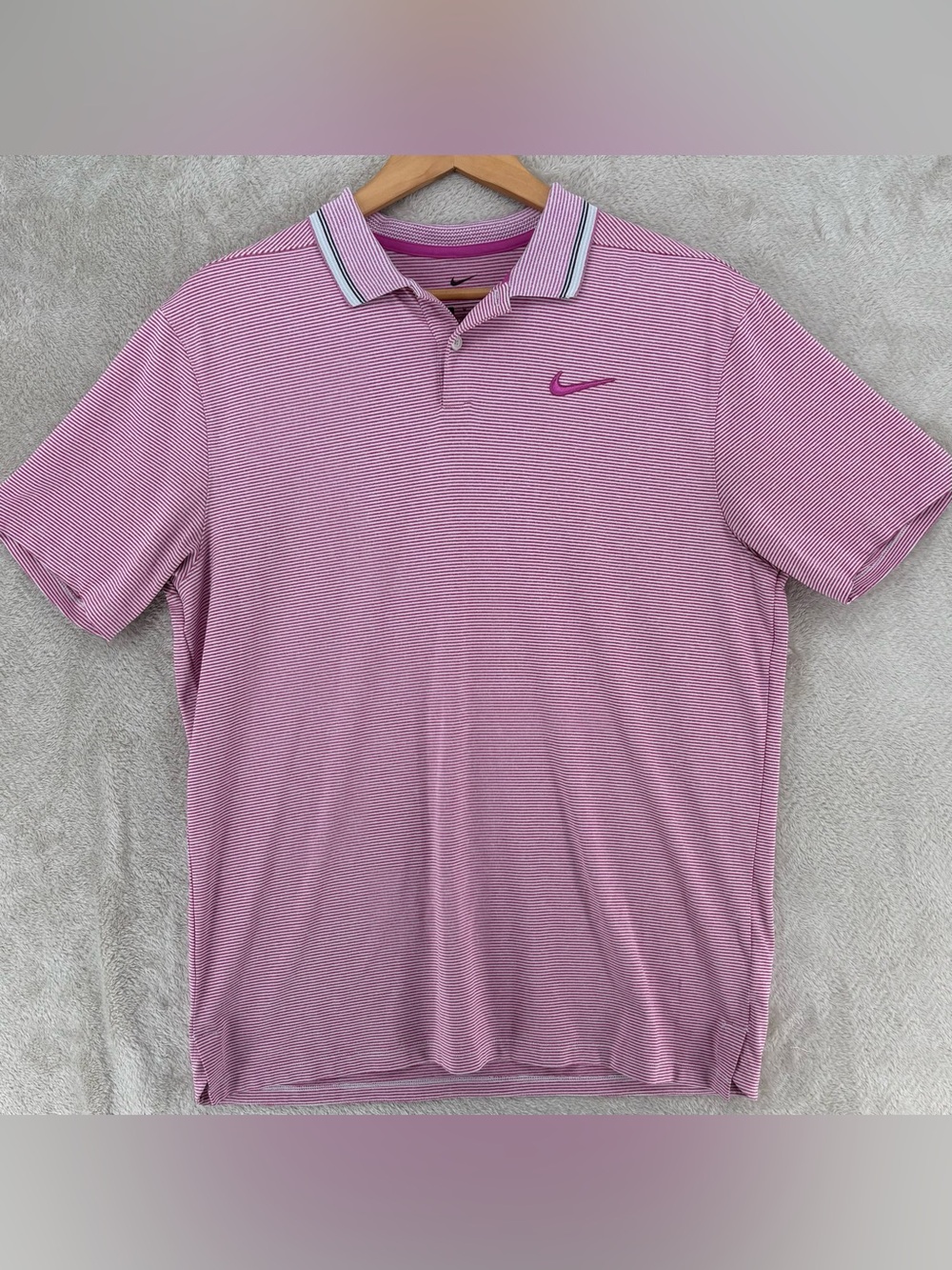Nike Dri-FIT Men’s Medium Pink Stripe Golf Polo Performance Shirt